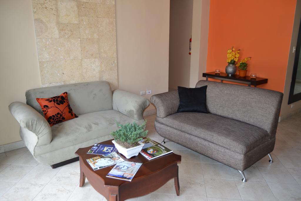 Urdesa Suites Hotel Guayaquil Bagian luar foto