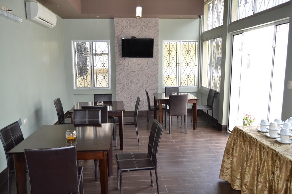 Urdesa Suites Hotel Guayaquil Bagian luar foto