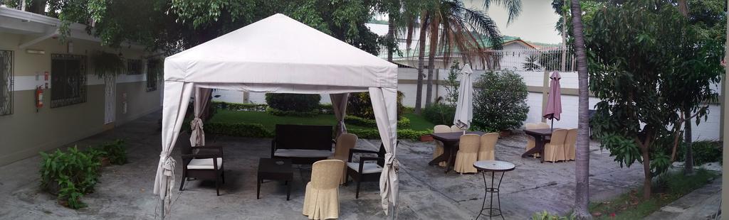 Urdesa Suites Hotel Guayaquil Bagian luar foto