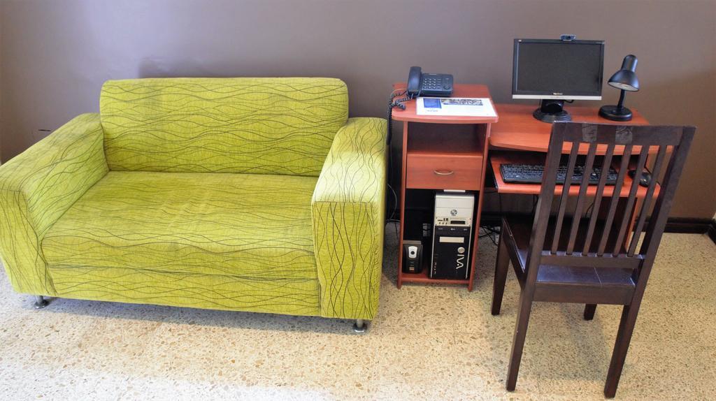 Urdesa Suites Hotel Guayaquil Bagian luar foto