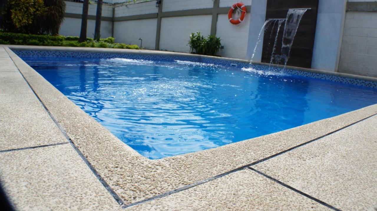 Urdesa Suites Hotel Guayaquil Bagian luar foto