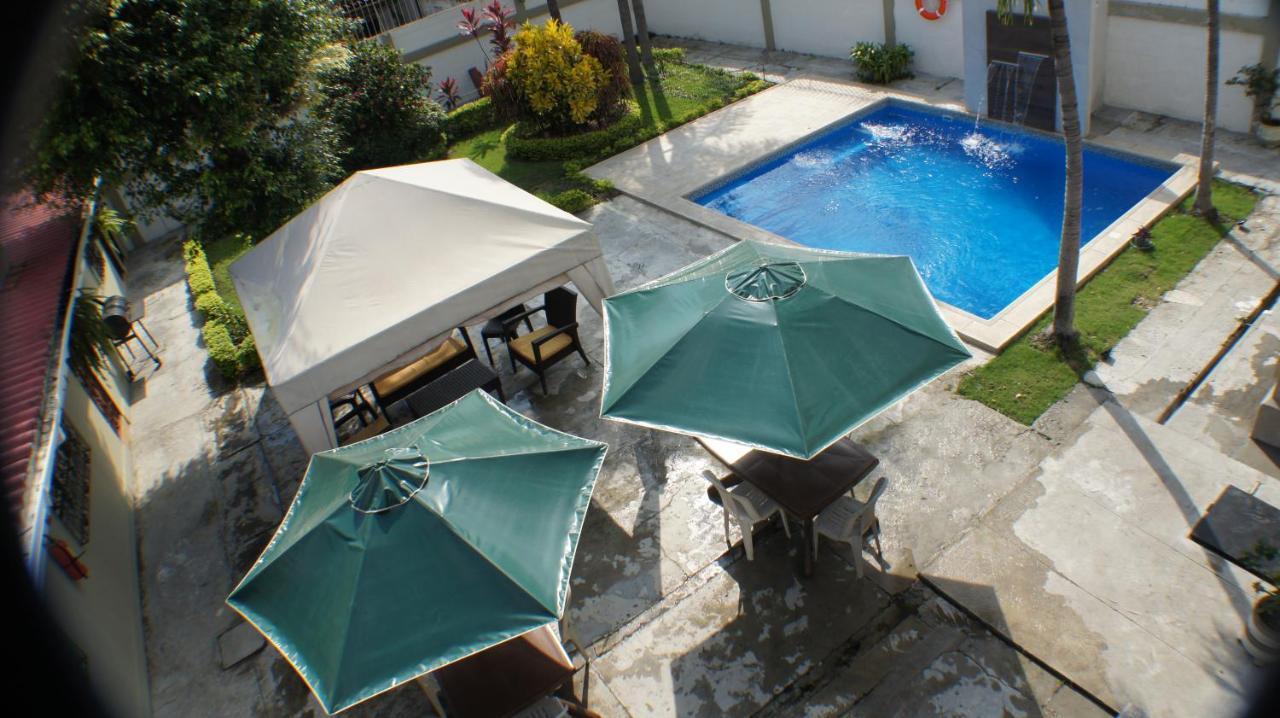 Urdesa Suites Hotel Guayaquil Bagian luar foto