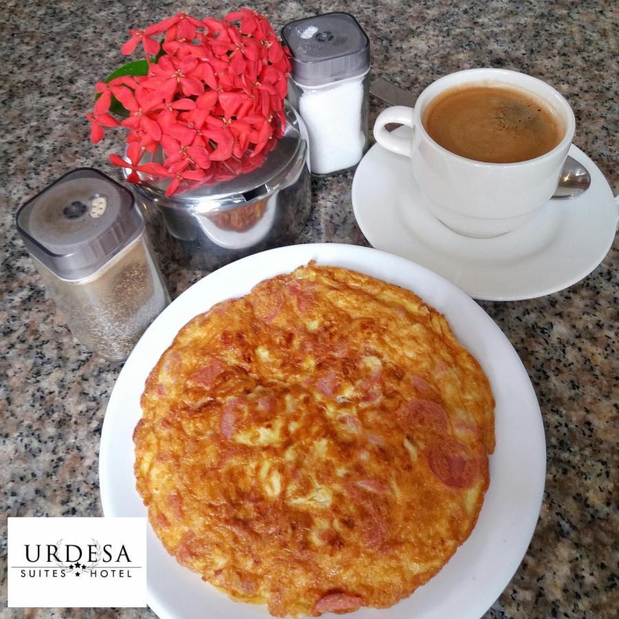 Urdesa Suites Hotel Guayaquil Bagian luar foto